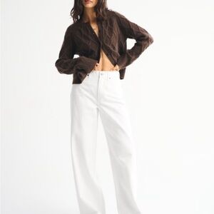 Abercrombie & Fitch White High Rise Wide Leg Jean